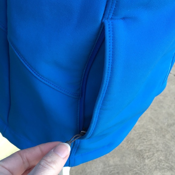 Sky Blue Zip up Columbia Jacket - Picture 4 of 8